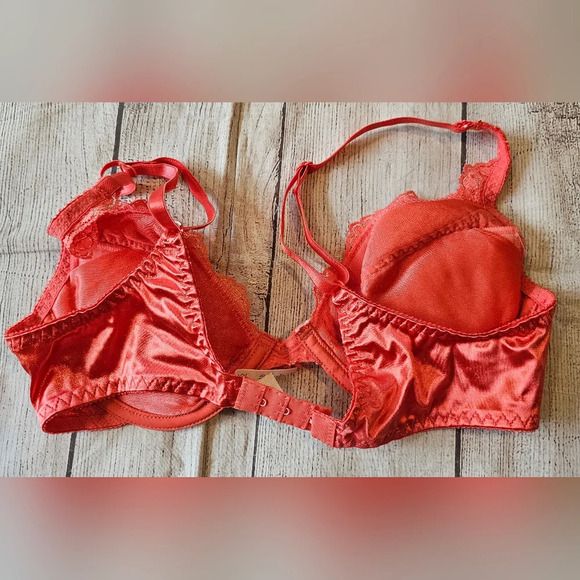 Victoria’s Secret Gold Label Vintage Size 34B Bra Coral Lace Underwire Lined USA - Picture 3 of 6